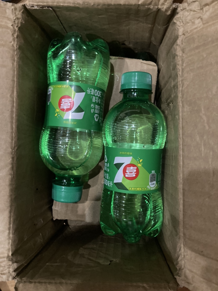 百事可乐 7喜 七喜7up 柠檬味 碳酸饮料 300ml*4瓶 (新老包装随机发货)晒单图