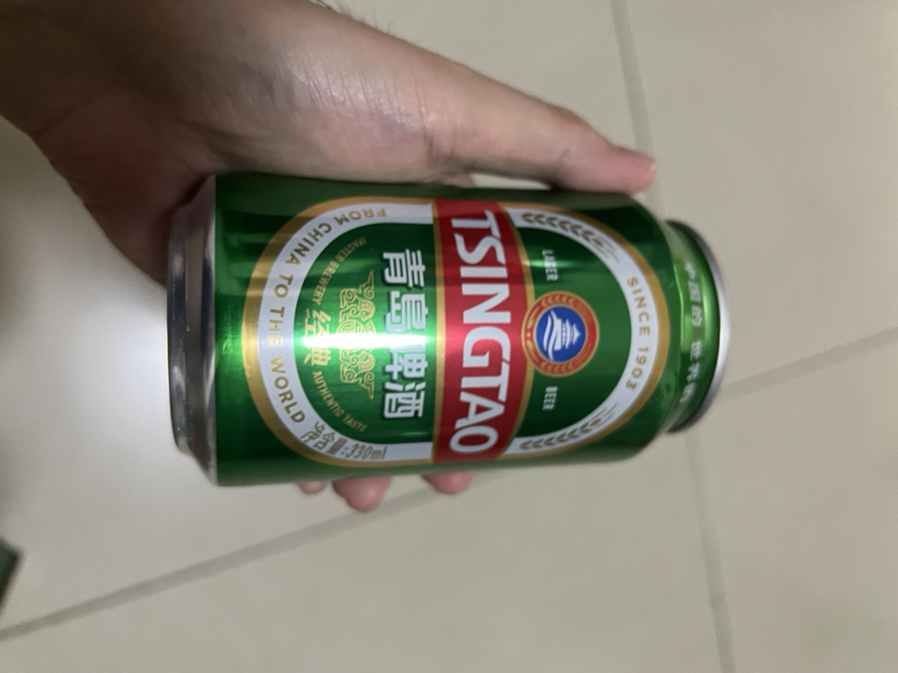 青岛啤酒(TSINGTAO)经典11度330ml*24罐 整箱装晒单图