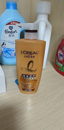 欧莱雅(LOREAL)精油润养润发乳500mL(护发素,深层滋养,干性发质)晒单图