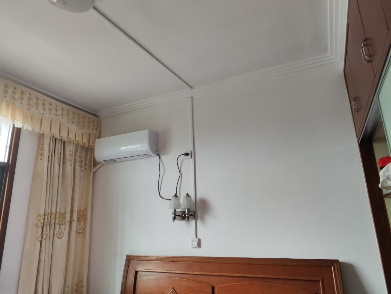 奥克斯空调1.5匹 新一级能效 变频冷暖 家用挂机 自清洁壁挂式KFR-35GW/BpR3AQE1(B1)晒单图
