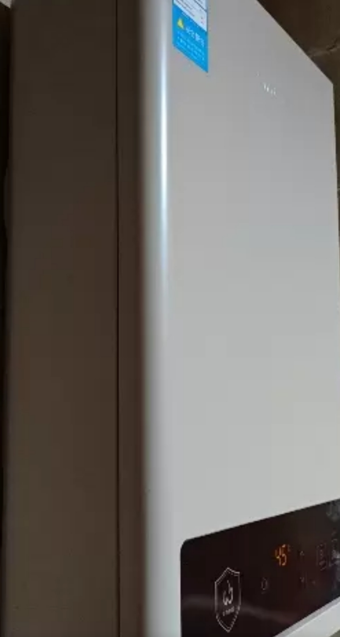 美的(Midea)14升燃气热水器HWA升级款天然气家用智能变频恒温 节能省气 低水压启动JSQ27-HWA Pro晒单图