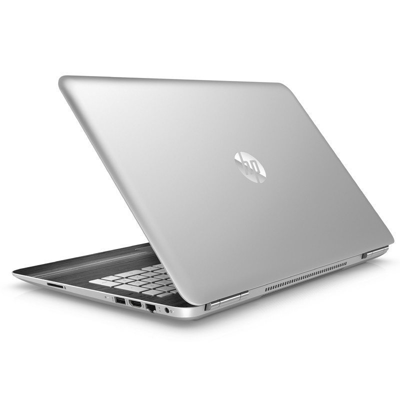 惠普(HP)光影精灵Ⅱ代Pro 15.6英寸游戏笔记本(i7-7700HQ 8G 1T 2G独显 银)高清大图