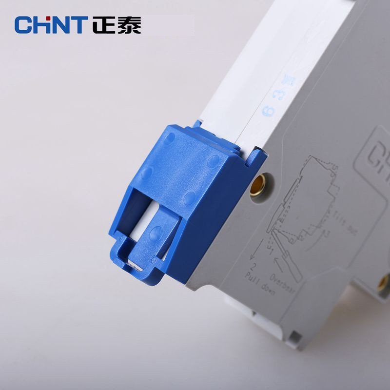 正泰CHNT空气开关 家用小型断路器NBE7 1P 10A