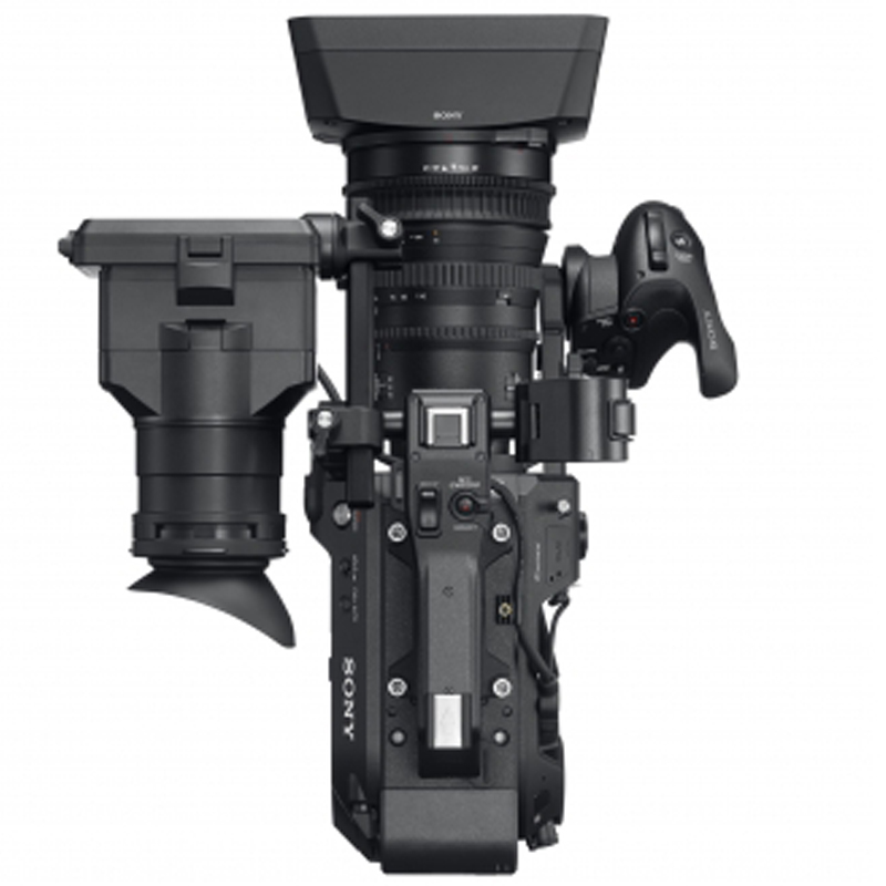 索尼(SONY) PXW-FS7M2K(EPZ 18-110mm镜头)4K数码摄像机 约829万像素 3.5英寸屏