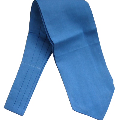 兵器库 兵器库 维和蓝色围巾 蓝色领带