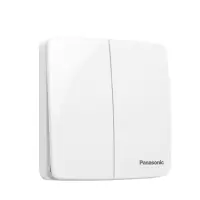 松下(Panasonic) 松下曲悦86型白色开关插座大面板防水盒