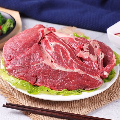 伊赛 国产原切谷饲黄牛牛腱1kg 牛肉生鲜