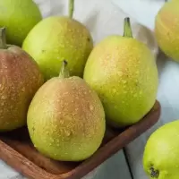 丰达果荟 香梨新疆库尔勒香梨脆甜梨子新鲜水果