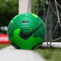 耐克(NIKE)足球5号球 C罗耐磨训练比赛用球CR7系列学生青少年儿童足球