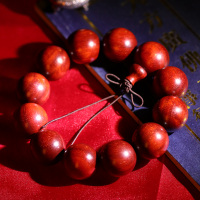 悦木之源 赞比亚鸡血红紫檀2.0手珠 男款