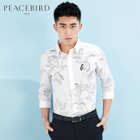 太平鸟男装夏季新款白色简笔花卉休闲时尚衬衫