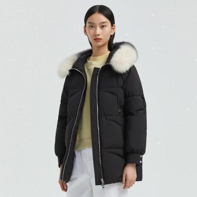 波司登狐狸毛领羽绒服女休闲温柔气质冬季御寒外套B00145228