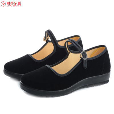 黑色平跟防滑女式北京布鞋 (双)