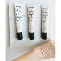 美国纳斯(NARS)轻无畏! 裸光妆前乳 SPF35/PA+++/30ml 粉底/遮瑕 肤色系 定妆 各种肤质