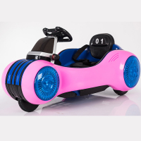 好儿宝儿童电动车 三轮太空车 婴儿玩具汽车 可坐小黄人遥控宝宝摇摆摩托车