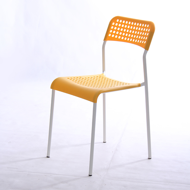 迈亚家具 现代简约椅子时尚创意椅休闲靠背椅个性塑料椅家用塑料餐椅洽谈椅 黄色（3张起发）