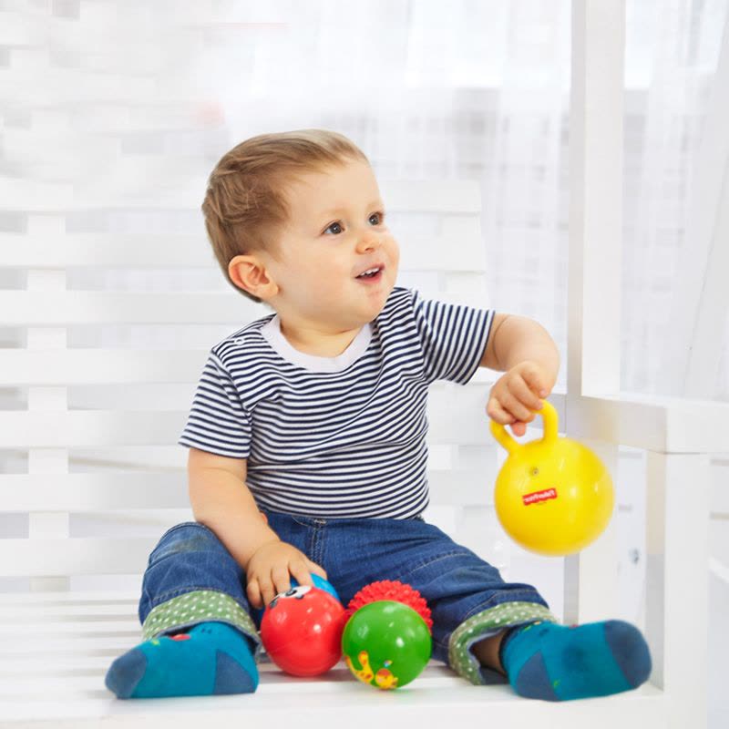 Fisher-Price 费雪6-12个月婴幼儿训练球套装新生儿送礼礼盒套装宝宝手抓训练球五只装塑料玩具球图片