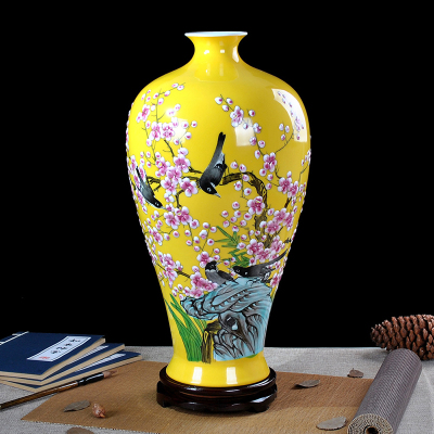 瓷物语陶瓷摆件粉彩手绘喜上眉梢花瓶中式装饰家饰品客厅摆件黄色梅瓶-送底座