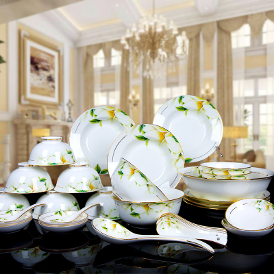 瓷物语碗碟套装家用高档骨瓷餐具描金汤盘勺筷陶器结婚礼品32头百合情缘