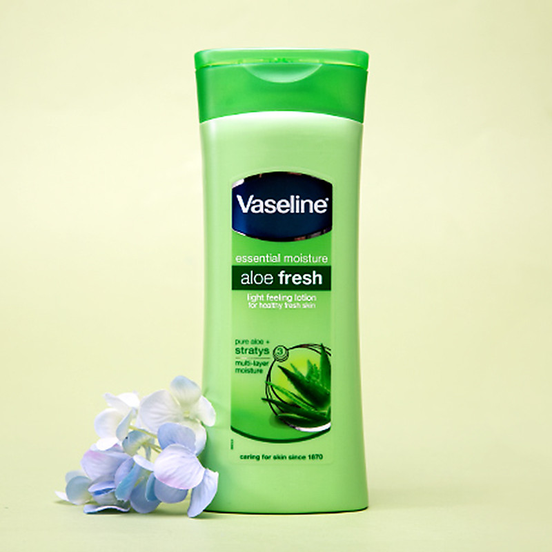 Vaseline 凡士林身体乳400ml 深层滋润营养各种肤质 保湿补水通用清香型润体霜 美国进口