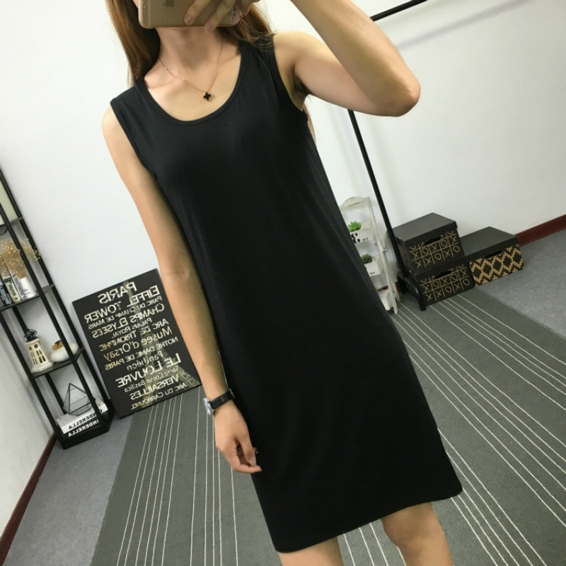 828新款女背心裙中长款大码夏装200斤宽松显瘦吊带薄款打底无袖连衣裙