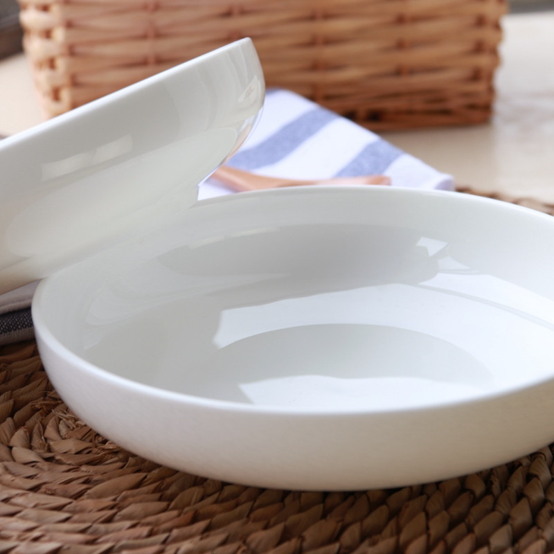 风源纯白色家用圆形菜盘子碟子陶瓷汤盘餐具简约创意骨瓷菜盘餐盘深盘(8.75英寸一个)