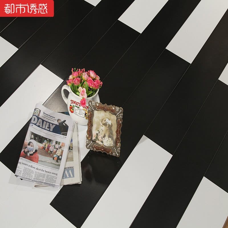 12mm木地板纯白黑色木纹拼接欧式地暖热强化复合地板亚光耐磨黑色真木纹1㎡都市诱惑图片
