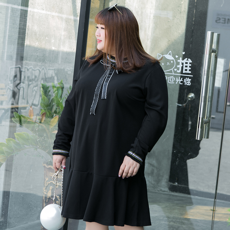 新款式胖妹妹大码女装春装2021新款袖口拼接织带流苏荷叶摆连衣裙定制