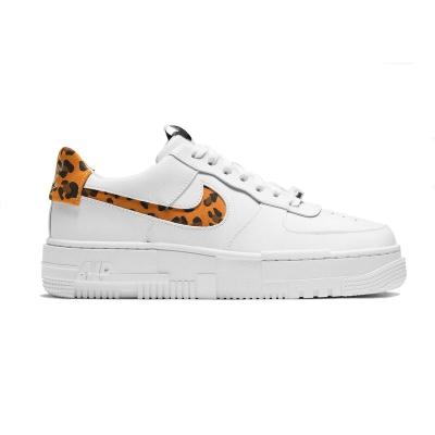 耐克NIKE 正品女鞋 22年新款 AF1 Low Pixel空军一号 时尚休闲简约百搭 休闲板鞋女CV8481-100