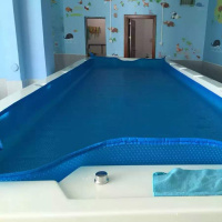 婴儿游泳池保温膜定做蓝膜隔热亚克力儿童游泳馆冬季气泡膜盖布