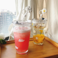 日系云朵玻璃水杯ins风草莓吸管杯子大容量花朵小清新带盖果汁杯