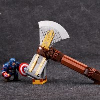 复仇者联盟4灭霸无限手套钢铁侠超级英雄武器拼装积木玩具模型 雷神之斧
