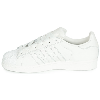 Adidas/阿迪达斯女鞋休闲板鞋 平底低帮白色