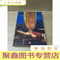 正 九成新MODERN TO CLASSIC House · Apartment · Club