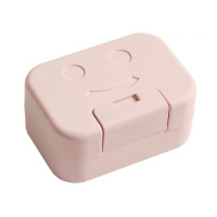 家用简约便携式个性香皂盒旅行带盖密封肥皂盒创意带卡扣洗脸皂盒 三维工匠 白色1个装(笑脸款)