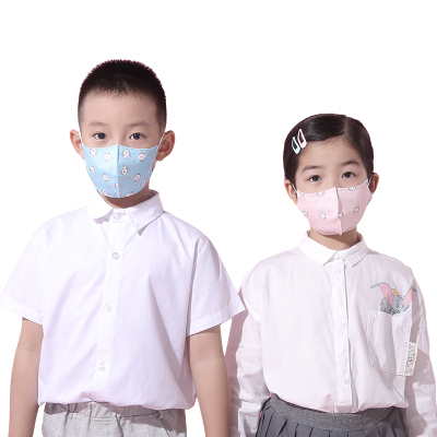 3D卡通三层男女儿童立体剪裁日常防护含熔喷布防飞沫防病菌口罩6-14岁