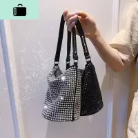 网红亮钻小包包女包2020新款潮时尚链条单肩斜挎包洋气手提水桶包NEW LAKE女斜挎包
