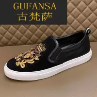 GUFANSA法国奢侈品牌 欧洲上流名士高端品牌法国奢侈品牌 欧洲上流名士高端品牌小蜜蜂刺绣一脚蹬男磨砂休闲皮鞋青年