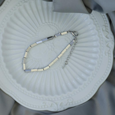 KAMIXIWA因缺斯汀法式复古金属方块巴洛克珍珠手链简约冷淡风百搭日韩饰品