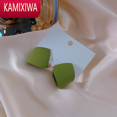 KAMIXIWA时尚简约几何耳环2022年新款潮耳钉小众设计感绿色东大门耳饰女