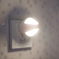 无线衣柜壁橱灯按压开关床头卧室节能led灯电池书柜学生宿舍小灯 白色光控感应灯