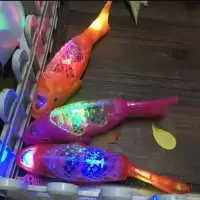 儿童发光电动玩具鱼投影仿真鱼音乐摇摆鱼地摊夜市发光玩具批发 颜色随机[1只鱼]不送电池