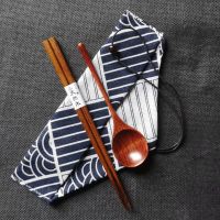 日式尖头木制筷子木质便携餐具布袋盒子套装吃饭用勺子儿童学生用 筷勺+蓝祥云布袋