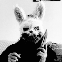 血腥兔子面具cos兔人杀手兔面具万圣节恐怖面具同款 兔脸面具