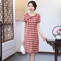 中国风改良旗袍裙长款2021夏新款大码弹力裙子遮肉显瘦格子中长裙 红格 XL 建议90-105斤
