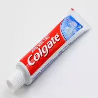 高露洁牙膏美白防蛀牙膏超强固齿牙膏薄荷味 140g美白防蛀[1支]