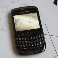 黑莓8520全键盘学生手机戒网瘾手机移动联通备用手机小可爱手机