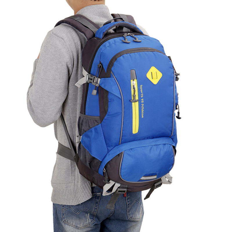 新款男士户外登山包大容量旅游旅行双肩包女韩版休闲运动书包
