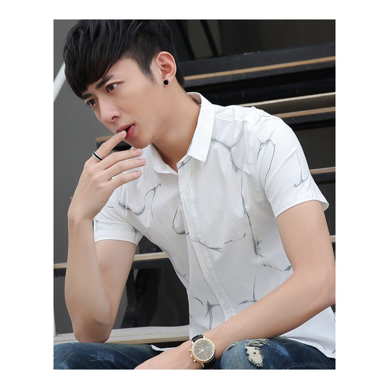 2018夏季短袖衬衫男韩版修身免烫青少年休闲印花衬衣
