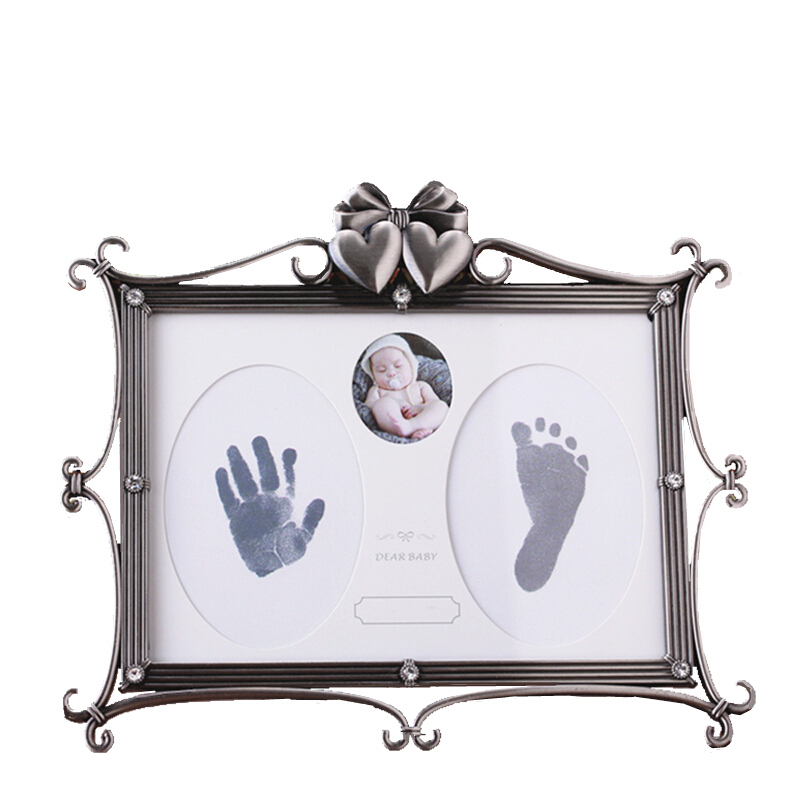 18新款宝宝手足印泥儿童满月百天婴儿手脚印相框摆台纪念品创意